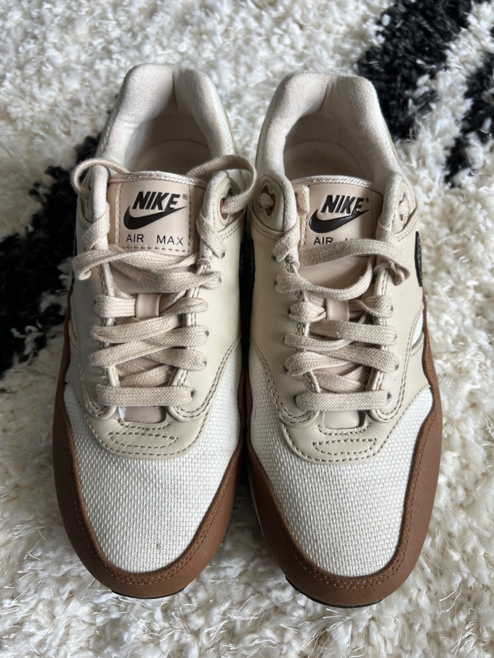 Nike Air Max Men’s Cream and Brown Low-Top Sneakers